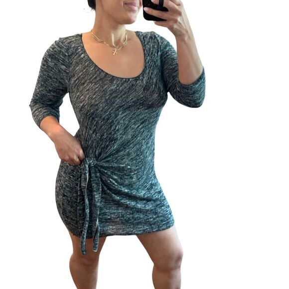 Max Studio Knit Scoop Neckline 3/4 Length Sleeve Faux Wrap Mini Dress | SZ S - Picture 1 of 12